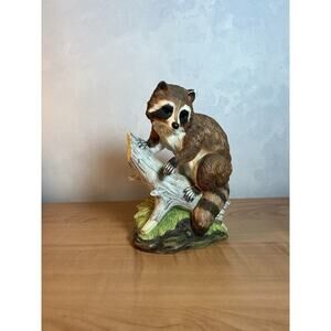 ANDREA BY SADEK RACCOON FIGURINE 7" On TREE LIMB & WOODEN BASE #5619 STUNNING